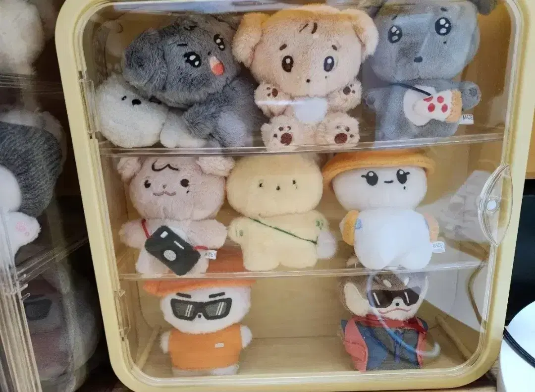 thumbnail-1
